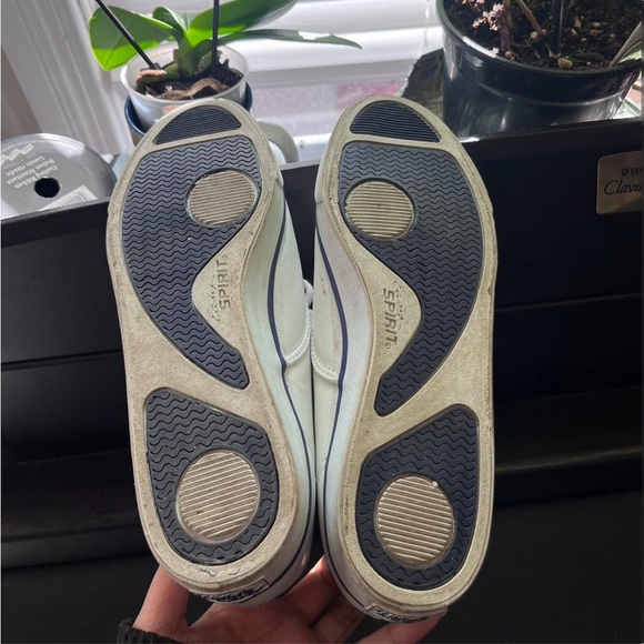 Preserved 1980s Easy Spirit Tennis shoes - Picture 6 of 7